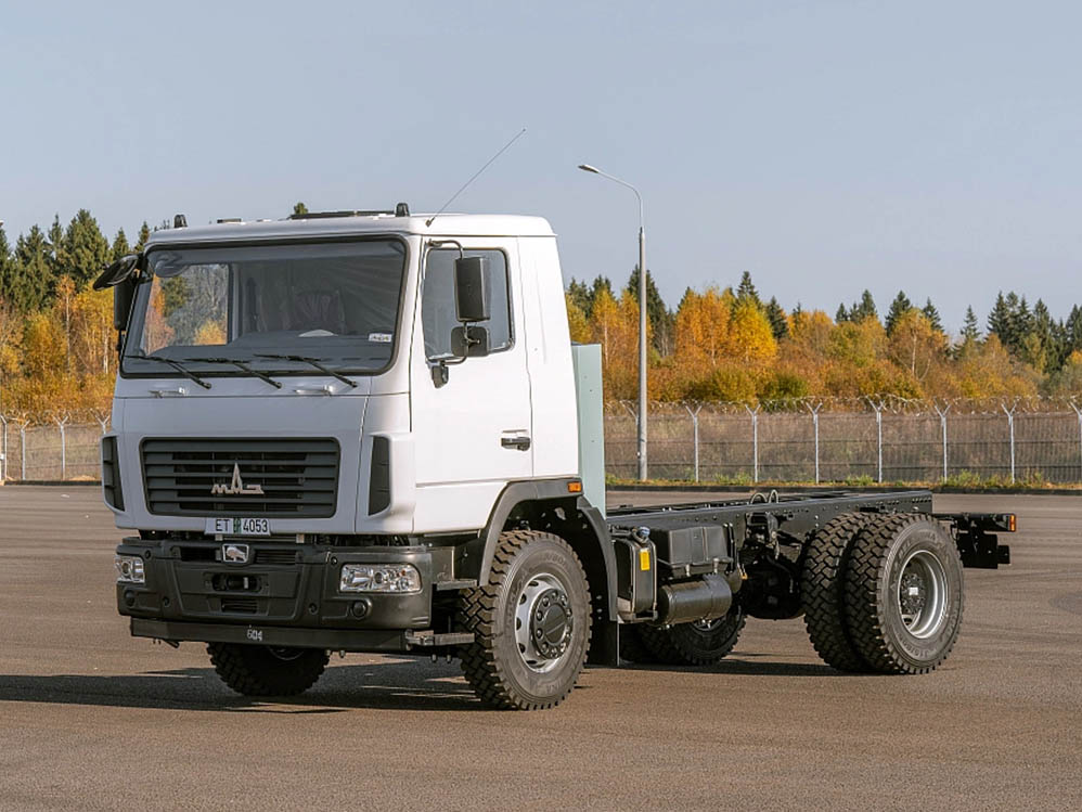 Шасси МАЗ-5340C2-585-000 4×2