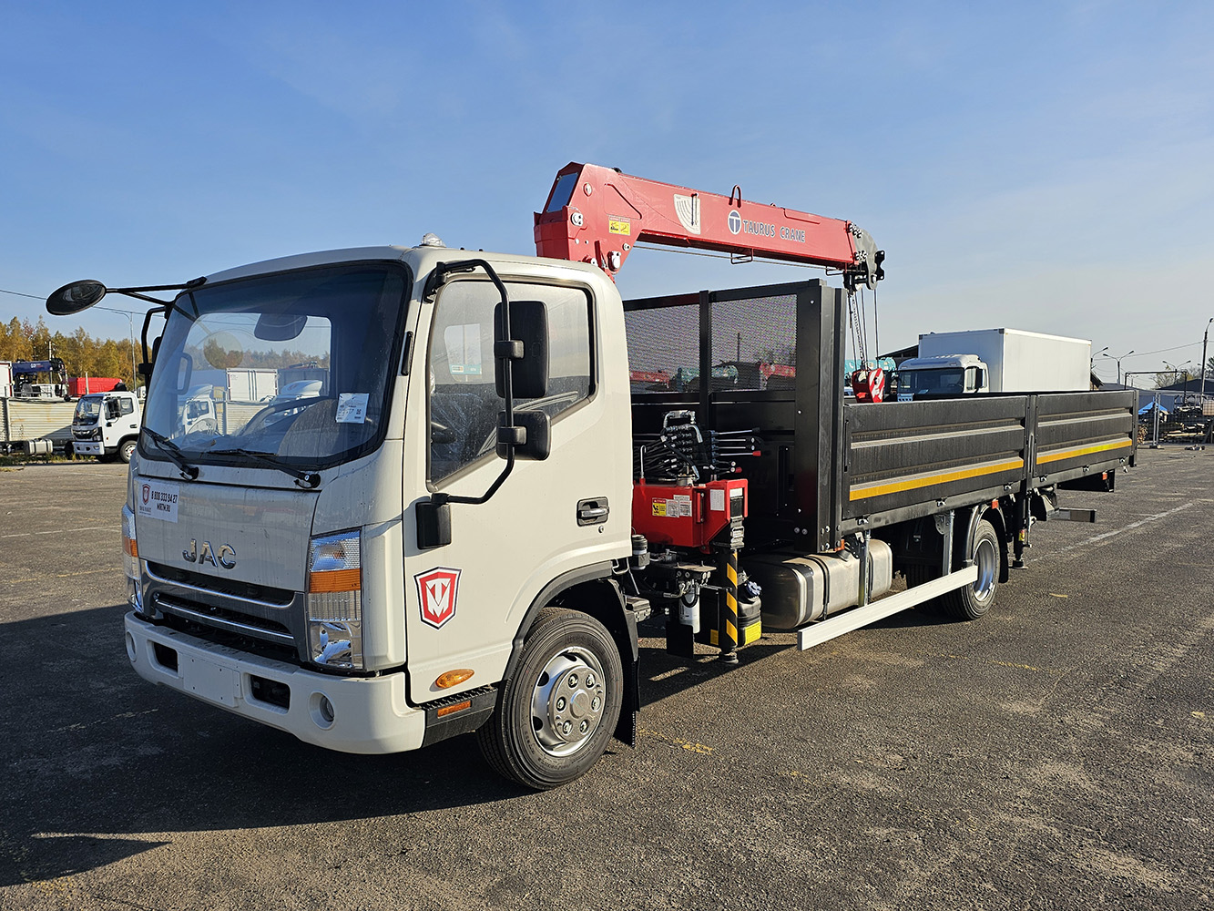 КМУ Taurus 034 на шасси JAC N90N борт 6,2х2,54х0,6 м