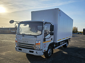 Изотермический фургон JAC N90N с боковой дверью 5,3х2,3х2,4 м
